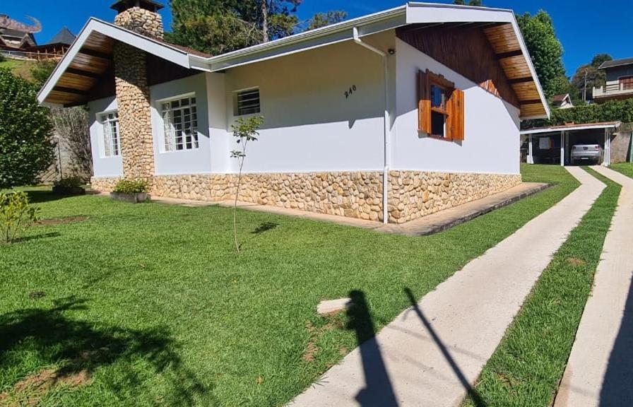 Casa Aconchegante Proximo Ao Capivari Villa Campos do Jordão Exteriör bild
